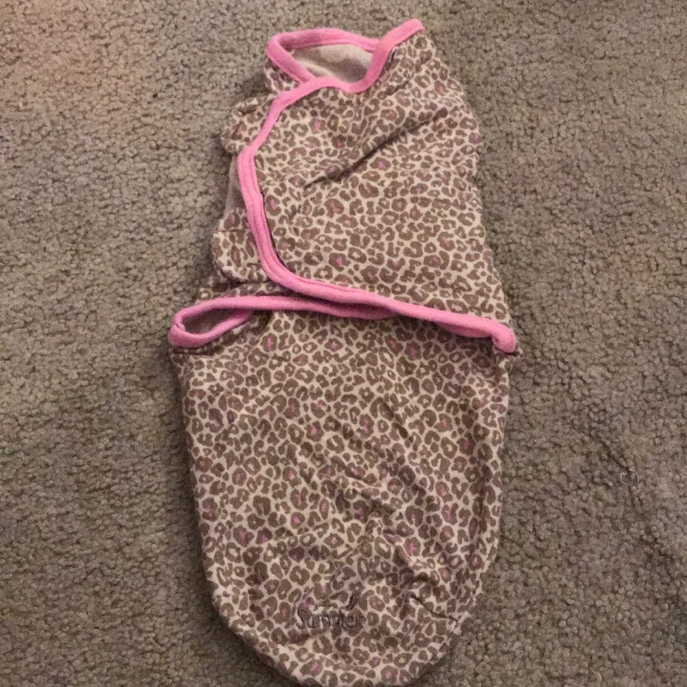Leopard swaddler